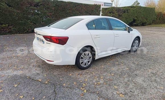 Acheter Occasion Voiture Toyota Avensis Blanc à Dakar, Dakar Acheter Occasion Voiture Toyota Avensis Blanc à Dakar, Dakar