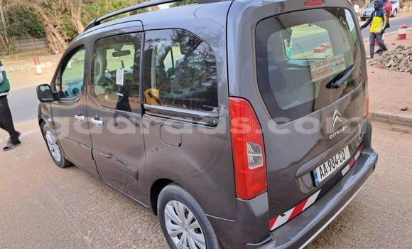 Acheter Occasion Voiture Citroen Berlingo Autre à Dakar, Dakar Acheter Occasion Voiture Citroen Berlingo Autre à Dakar, Dakar