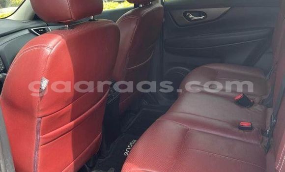 Acheter Occasion Voiture Nissan Rogue Blanc à Dakar, Dakar Acheter Occasion Voiture Nissan Rogue Blanc à Dakar, Dakar