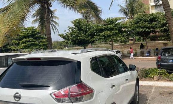 Acheter Occasion Voiture Nissan Rogue Blanc à Dakar, Dakar Acheter Occasion Voiture Nissan Rogue Blanc à Dakar, Dakar