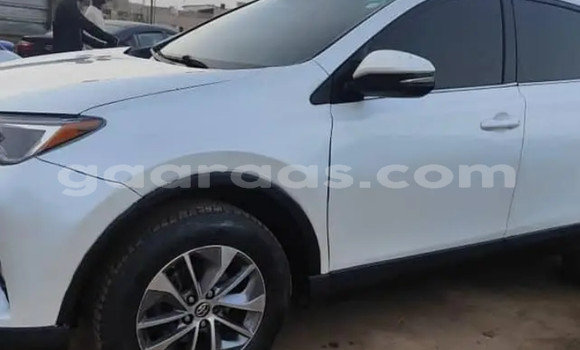 Dieundeu Occasion Toyota RAV4 White Auto in Dakar in Dakar