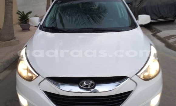 Buy Used Hyundai Tucson White Car in Dakar in Dakar Buy Used Hyundai Tucson White Car in Dakar in Dakar