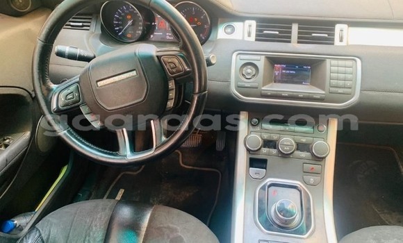 Dieundeu Occasion Land Rover Range Rover Evoque Red Auto in Dakar in Dakar Dieundeu Occasion Land Rover Range Rover Evoque Red Auto in Dakar in Dakar