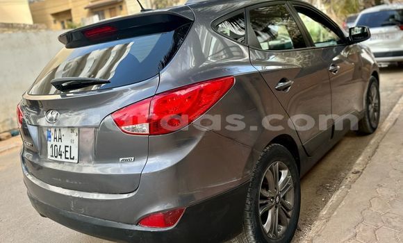 Buy Used Hyundai Tucson Silver Car in Dakar in Dakar Buy Used Hyundai Tucson Silver Car in Dakar in Dakar