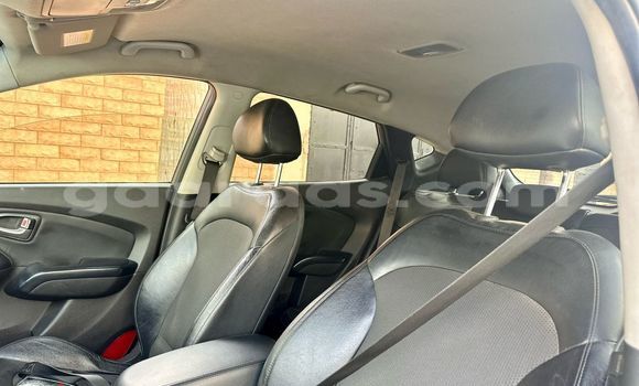 Buy Used Hyundai Tucson Silver Car in Dakar in Dakar Buy Used Hyundai Tucson Silver Car in Dakar in Dakar