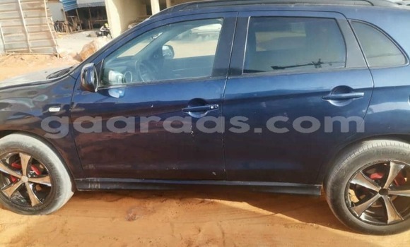 Dieundeu Occasion Mitsubishi RVR Blue Auto in Dakar in Dakar Dieundeu Occasion Mitsubishi RVR Blue Auto in Dakar in Dakar