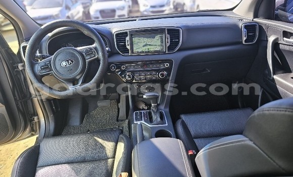 Dieundeu Occasion Kia Sportage Silver Auto in Mbour in Thies Dieundeu Occasion Kia Sportage Silver Auto in Mbour in Thies