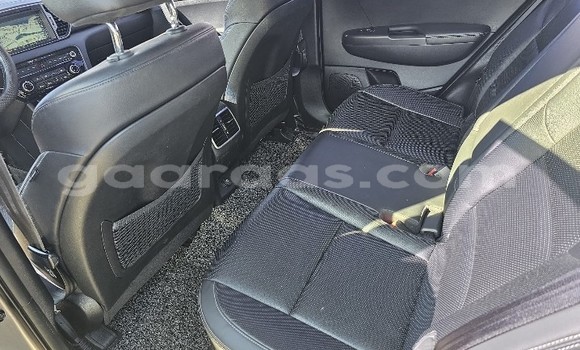 Dieundeu Occasion Kia Sportage Silver Auto in Mbour in Thies Dieundeu Occasion Kia Sportage Silver Auto in Mbour in Thies