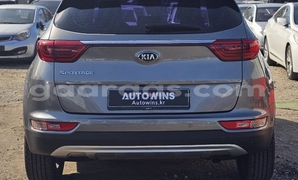 Dieundeu Occasion Kia Sportage Silver Auto in Mbour in Thies Dieundeu Occasion Kia Sportage Silver Auto in Mbour in Thies