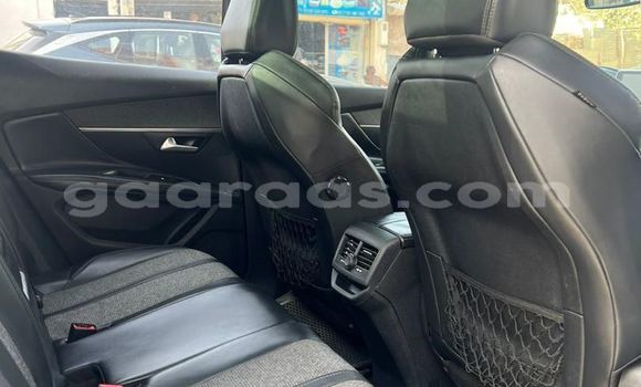 Buy Used Peugeot 3008 Silver Car in Dakar in Dakar Buy Used Peugeot 3008 Silver Car in Dakar in Dakar