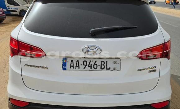Dieundeu Occasion Hyundai Santa Fe White Auto in Dakar in Dakar Dieundeu Occasion Hyundai Santa Fe White Auto in Dakar in Dakar