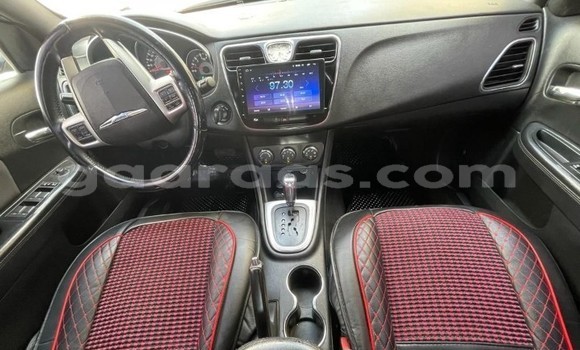 Acheter Occasion Voiture Chrysler 200 Noir à Dakar, Dakar Acheter Occasion Voiture Chrysler 200 Noir à Dakar, Dakar