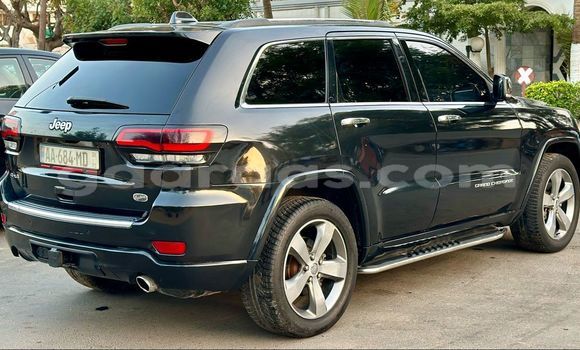 Dieundeu Occasion Jeep Grand Cherokee Black Auto in Dakar in Dakar Dieundeu Occasion Jeep Grand Cherokee Black Auto in Dakar in Dakar