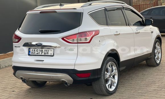 Dieundeu Occasion Ford Escape White Auto in Dakar in Dakar Dieundeu Occasion Ford Escape White Auto in Dakar in Dakar