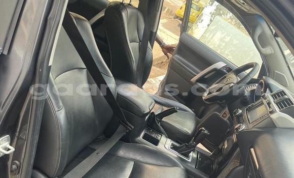 Dieundeu Occasion Toyota Land Cruiser Silver Auto in Dakar in Dakar Dieundeu Occasion Toyota Land Cruiser Silver Auto in Dakar in Dakar