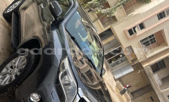 Dieundeu Occasion Toyota Land Cruiser Silver Auto in Dakar in Dakar Dieundeu Occasion Toyota Land Cruiser Silver Auto in Dakar in Dakar