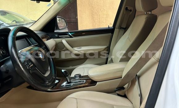 Dieundeu Occasion BMW X3 White Auto in Dakar in Dakar Dieundeu Occasion BMW X3 White Auto in Dakar in Dakar