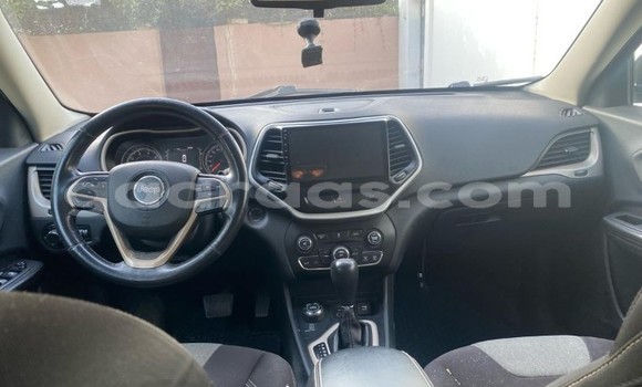 Dieundeu Occasion Jeep Cherokee White Auto in Dakar in Dakar Dieundeu Occasion Jeep Cherokee White Auto in Dakar in Dakar