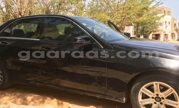 Buy Used Mercedes‒Benz 200 Black Car in Dakar in Dakar Buy Used Mercedes‒Benz 200 Black Car in Dakar in Dakar