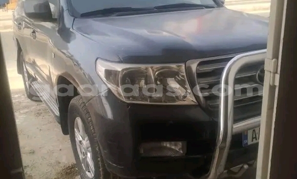 Buy Used Toyota Land Cruiser Beige Car in Dakar in Dakar Buy Used Toyota Land Cruiser Beige Car in Dakar in Dakar