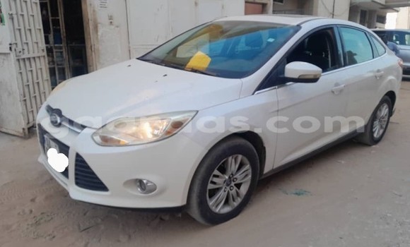 Acheter Occasion Voiture Ford Focus Blanc à Dakar, Dakar Acheter Occasion Voiture Ford Focus Blanc à Dakar, Dakar