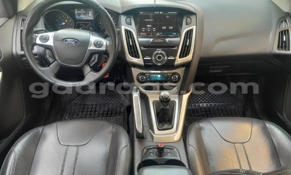 Acheter Occasion Voiture Ford Focus Blanc à Dakar, Dakar Acheter Occasion Voiture Ford Focus Blanc à Dakar, Dakar