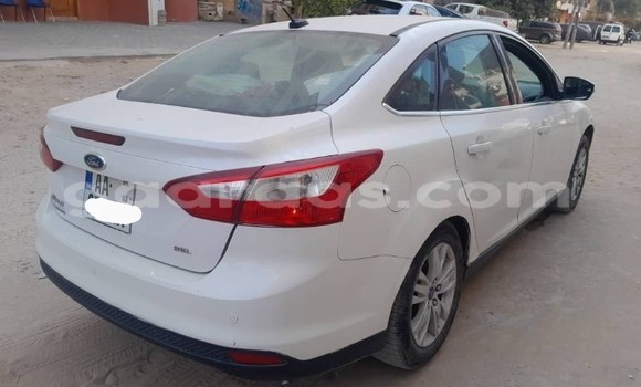 Acheter Occasion Voiture Ford Focus Blanc à Dakar, Dakar Acheter Occasion Voiture Ford Focus Blanc à Dakar, Dakar