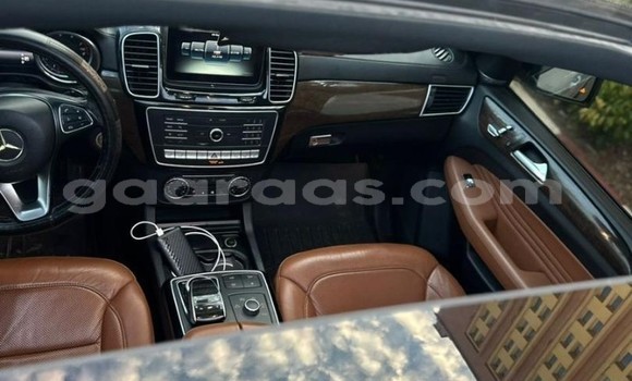 Buy Used Mercedes‒Benz GLE White Car in Dakar in Dakar Buy Used Mercedes‒Benz GLE White Car in Dakar in Dakar