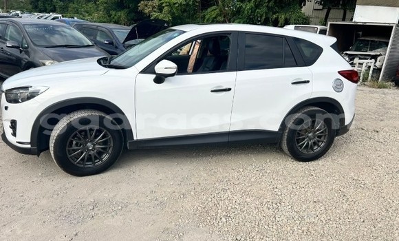 Buy Used Mazda CX-5 White Car in Mbour in Thies Buy Used Mazda CX-5 White Car in Mbour in Thies