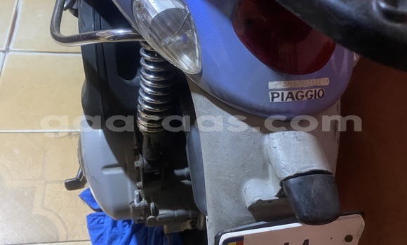 Acheter Occasion Moto Piaggio BV Bleu à Dakar, Dakar Acheter Occasion Moto Piaggio BV Bleu à Dakar, Dakar