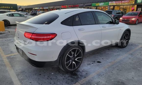 Acheter Occasion Voiture Mercedes‒Benz GLC Coupe Blanc à Dakar, Dakar Acheter Occasion Voiture Mercedes‒Benz GLC Coupe Blanc à Dakar, Dakar