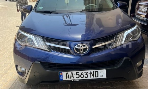 Dieundeu Occasion Toyota RAV4 Blue Auto in Dakar in Dakar Dieundeu Occasion Toyota RAV4 Blue Auto in Dakar in Dakar