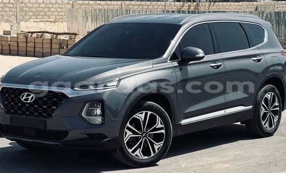 Buy Import Hyundai Santa Fe Silver Car in Dakar in Dakar Buy Import Hyundai Santa Fe Silver Car in Dakar in Dakar