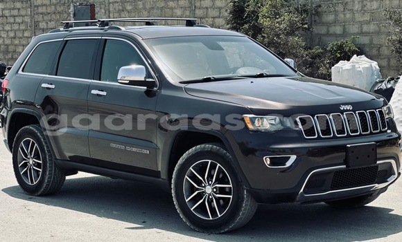Dieundeu Imported Jeep Grand Cherokee Brown Auto in Dakar in Dakar Dieundeu Imported Jeep Grand Cherokee Brown Auto in Dakar in Dakar