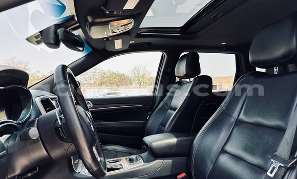 Dieundeu Imported Jeep Grand Cherokee Brown Auto in Dakar in Dakar Dieundeu Imported Jeep Grand Cherokee Brown Auto in Dakar in Dakar