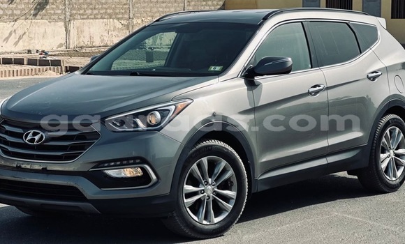 Buy Import Hyundai Santa Fe Silver Car in Dakar in Dakar Buy Import Hyundai Santa Fe Silver Car in Dakar in Dakar