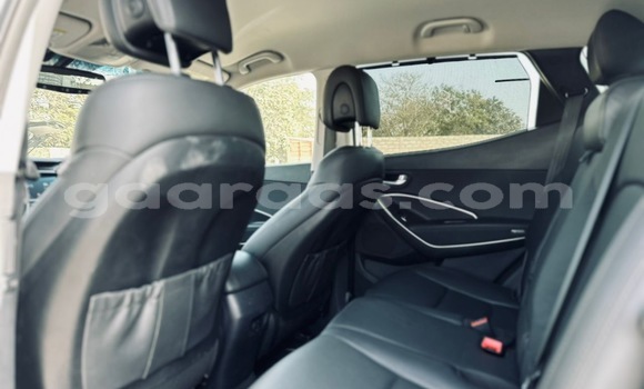 Buy Import Hyundai Santa Fe Silver Car in Dakar in Dakar Buy Import Hyundai Santa Fe Silver Car in Dakar in Dakar