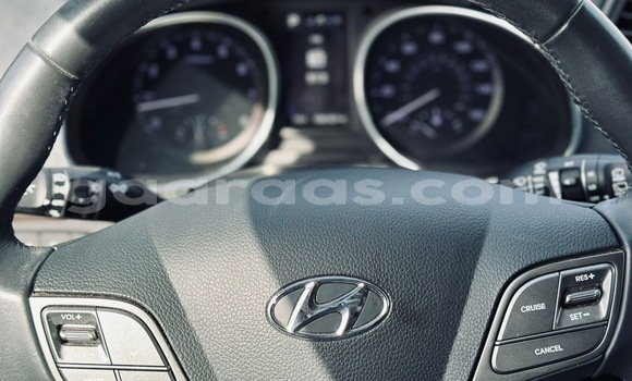 Buy Import Hyundai Santa Fe Silver Car in Dakar in Dakar Buy Import Hyundai Santa Fe Silver Car in Dakar in Dakar