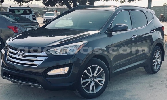 Buy Import Hyundai Santa Fe Silver Car in Dakar in Dakar Buy Import Hyundai Santa Fe Silver Car in Dakar in Dakar