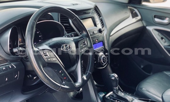 Buy Import Hyundai Santa Fe Silver Car in Dakar in Dakar Buy Import Hyundai Santa Fe Silver Car in Dakar in Dakar