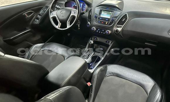 Buy Used Hyundai Tucson Silver Car in Dakar in Dakar Buy Used Hyundai Tucson Silver Car in Dakar in Dakar