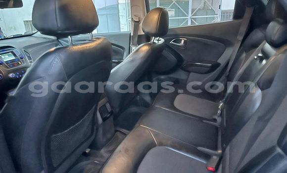 Buy Used Hyundai Tucson Silver Car in Dakar in Dakar Buy Used Hyundai Tucson Silver Car in Dakar in Dakar