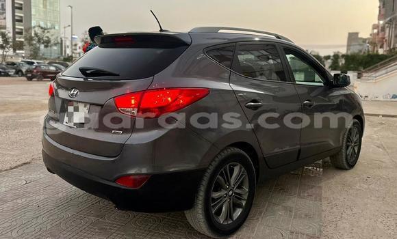 Buy Used Hyundai Tucson Silver Car in Dakar in Dakar Buy Used Hyundai Tucson Silver Car in Dakar in Dakar