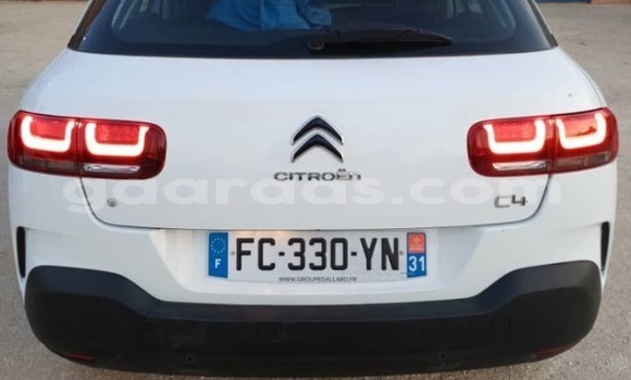 Acheter Occasion Voiture Citroen C4 Cactus Blanc à Dakar, Dakar Acheter Occasion Voiture Citroen C4 Cactus Blanc à Dakar, Dakar