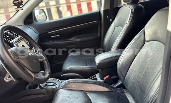 Acheter Occasion Voiture Mitsubishi Outlander Blanc à Dakar, Dakar Acheter Occasion Voiture Mitsubishi Outlander Blanc à Dakar, Dakar