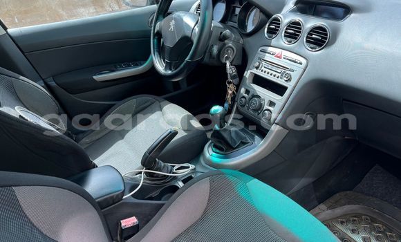 Dieundeu Occasion Peugeot 308 Silver Auto in Dakar in Dakar Dieundeu Occasion Peugeot 308 Silver Auto in Dakar in Dakar