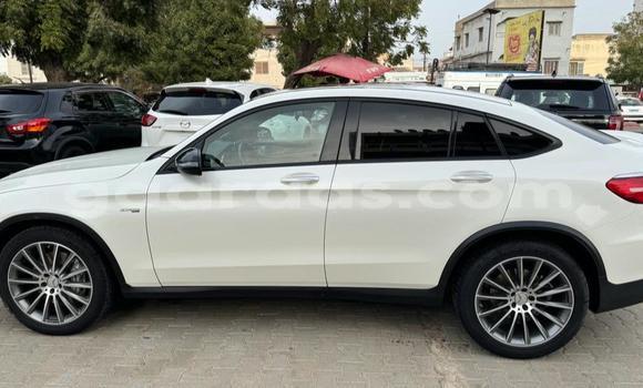 Acheter Occasion Voiture Mercedes‒Benz GLC Coupe Blanc à Dakar, Dakar Acheter Occasion Voiture Mercedes‒Benz GLC Coupe Blanc à Dakar, Dakar