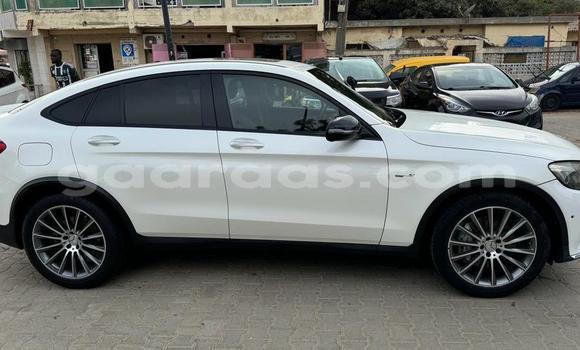 Acheter Occasion Voiture Mercedes‒Benz GLC Coupe Blanc à Dakar, Dakar Acheter Occasion Voiture Mercedes‒Benz GLC Coupe Blanc à Dakar, Dakar