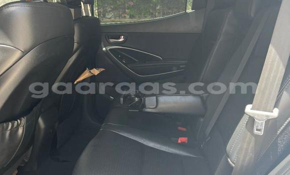 Acheter Occasion Voiture Hyundai Santa Fe Blanc à Dakar, Dakar Acheter Occasion Voiture Hyundai Santa Fe Blanc à Dakar, Dakar