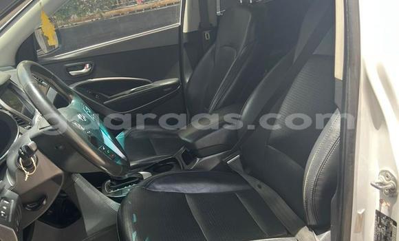 Acheter Occasion Voiture Hyundai Santa Fe Blanc à Dakar, Dakar Acheter Occasion Voiture Hyundai Santa Fe Blanc à Dakar, Dakar